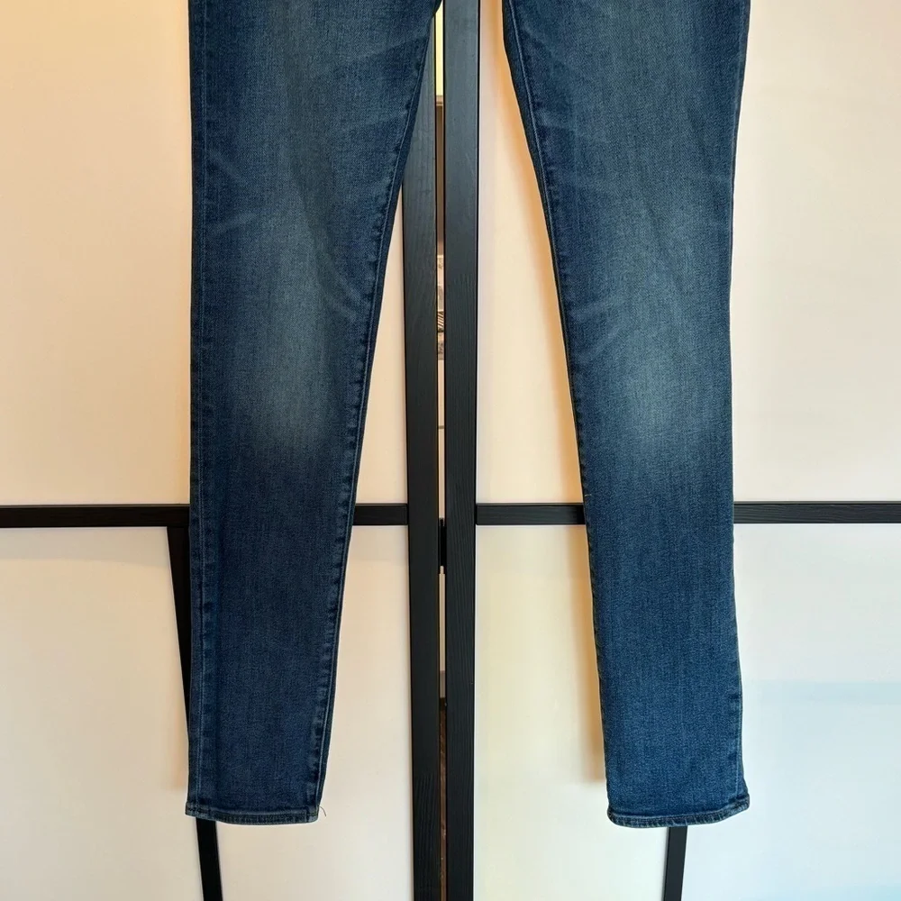 J. Crew 484 Japanese denim slim fit men’s‎ jeans.